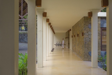 Alila Manggis